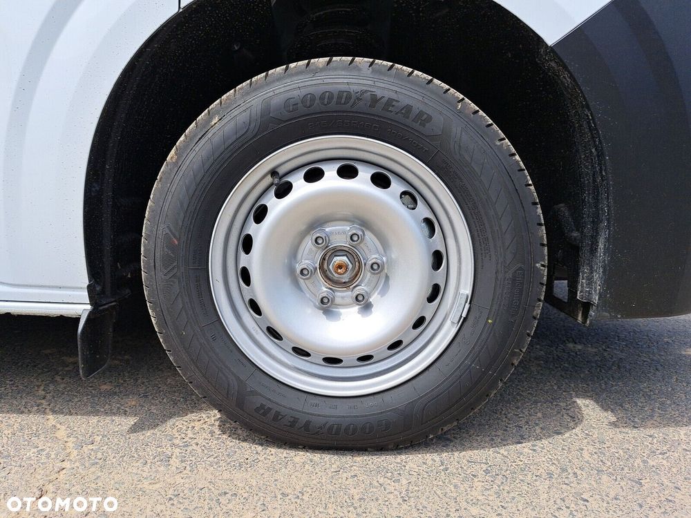 Volkswagen Transporter Transporter Furgon L2 2,0 TDI 150 KM automat - 19
