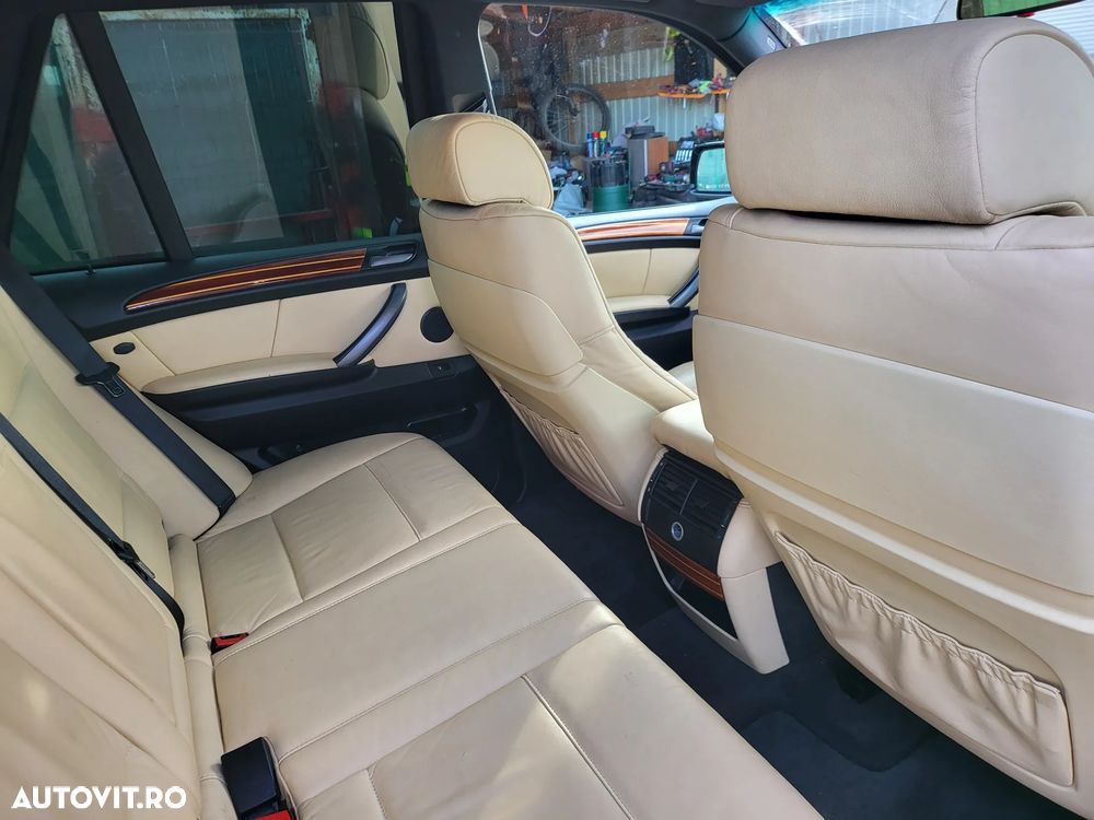 BMW X5 4.8is Aut. - 39