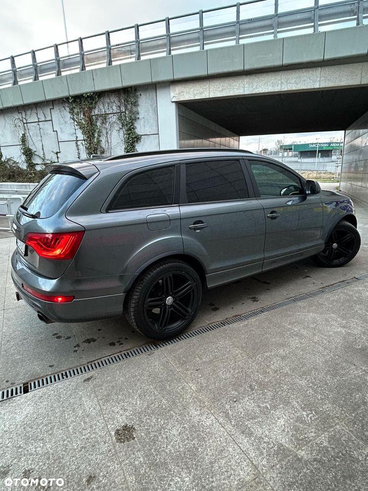 Audi Q7 3.0 TFSI Quattro Tiptronic - 14