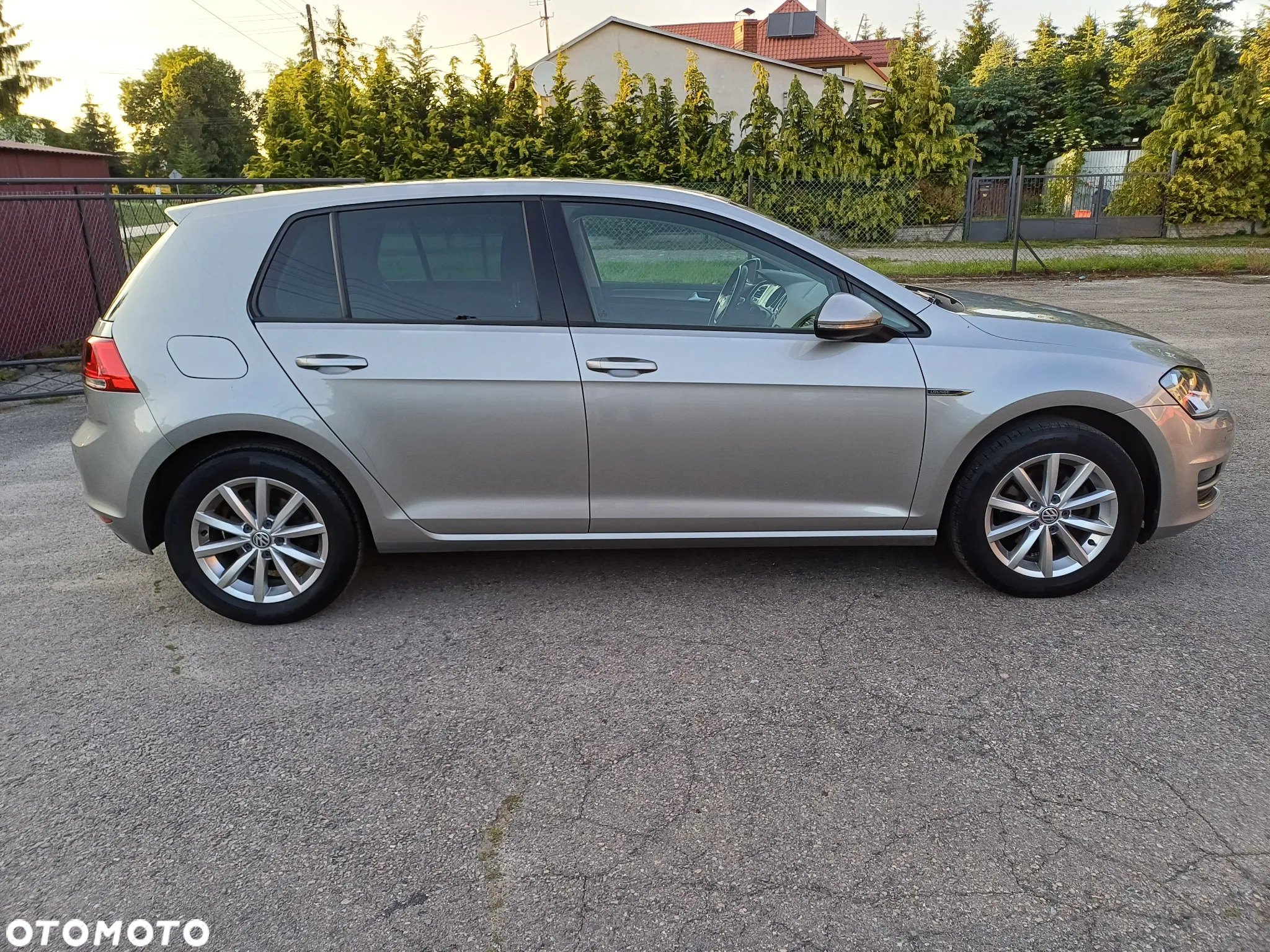 Volkswagen Golf 2.0 BlueTDI Comfortline - 8