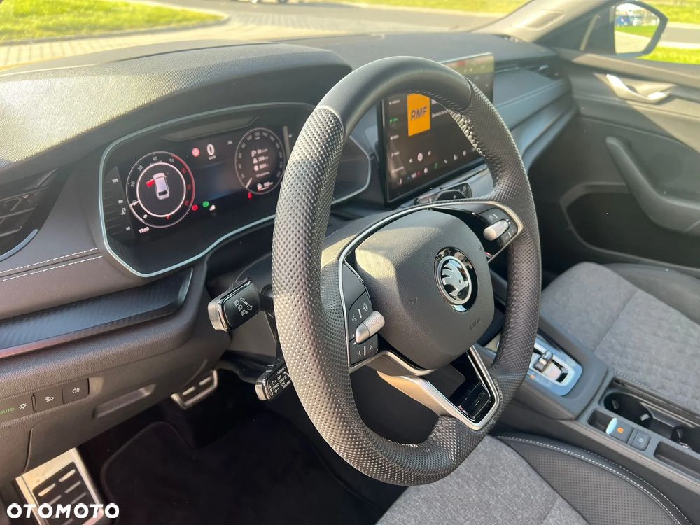 Skoda Octavia 2.0 TDI Sportline DSG - 14