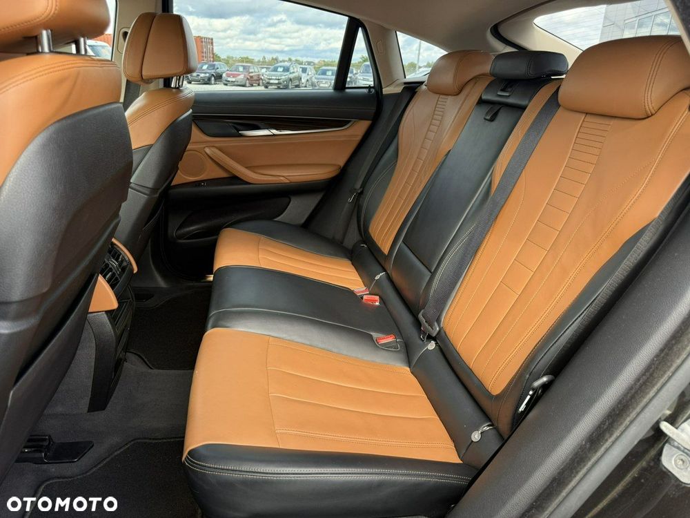 BMW X6 xDrive40d - 14
