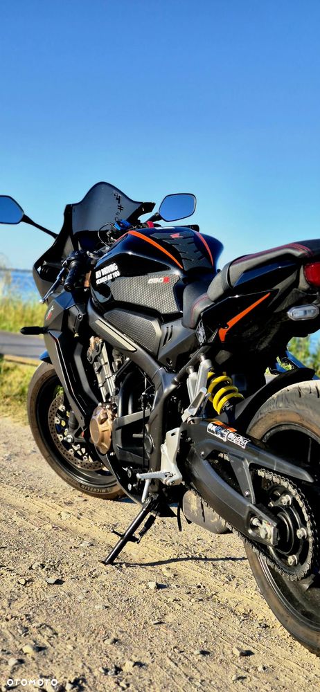 Honda CBR - 3