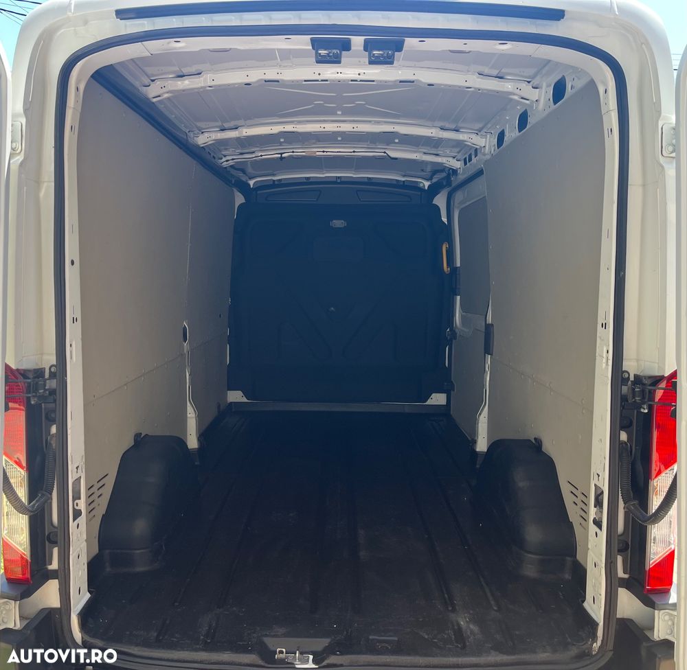 Ford Transit - 11