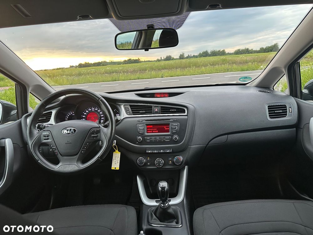 Kia Ceed 1.4 M - 16
