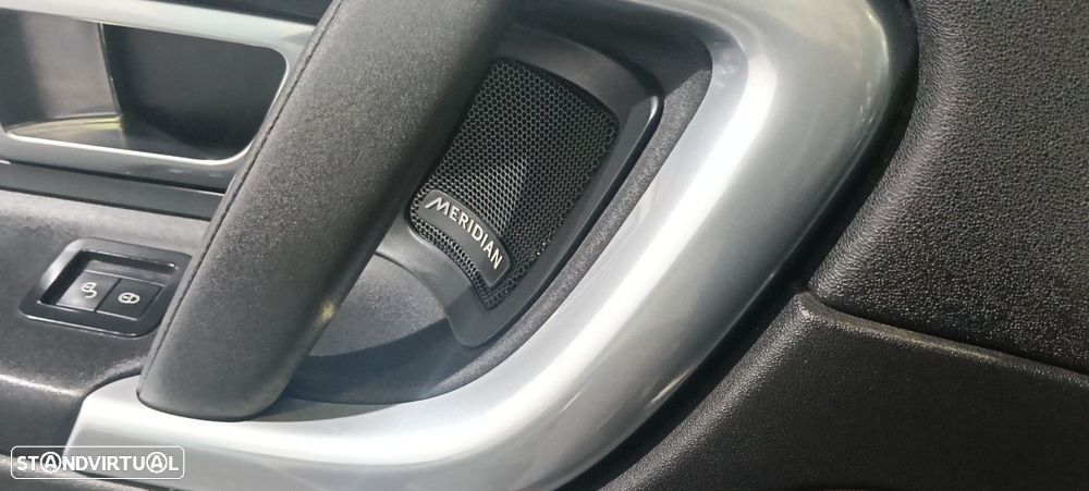 Land Rover Discovery Sport 2.0 D AWD R-Dynamic S - 13