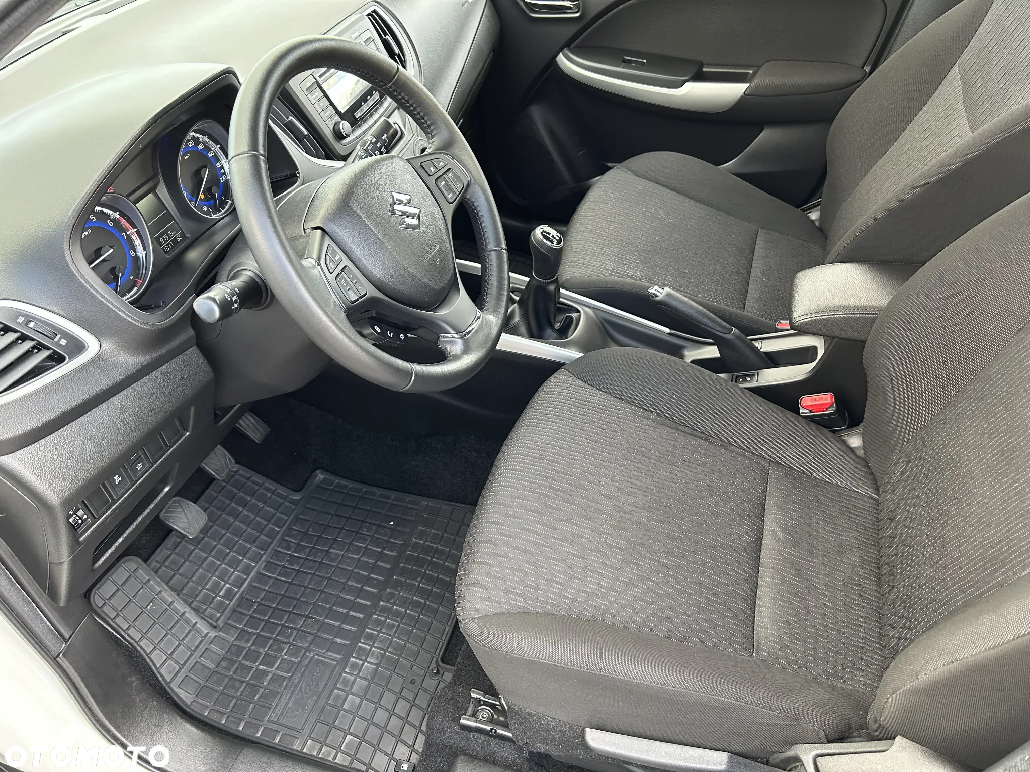 Suzuki Baleno 1.2 Premium Plus - 7