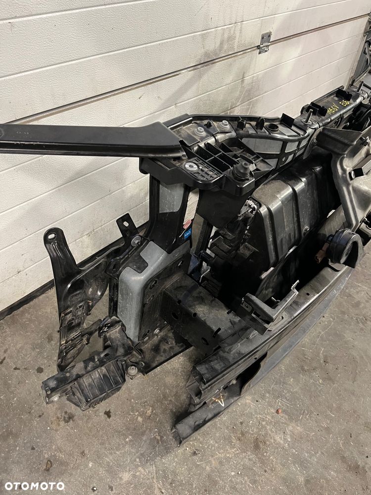 Pas przedni chłodnice belka pod zderzak Renault Megane V E-TECH - 5