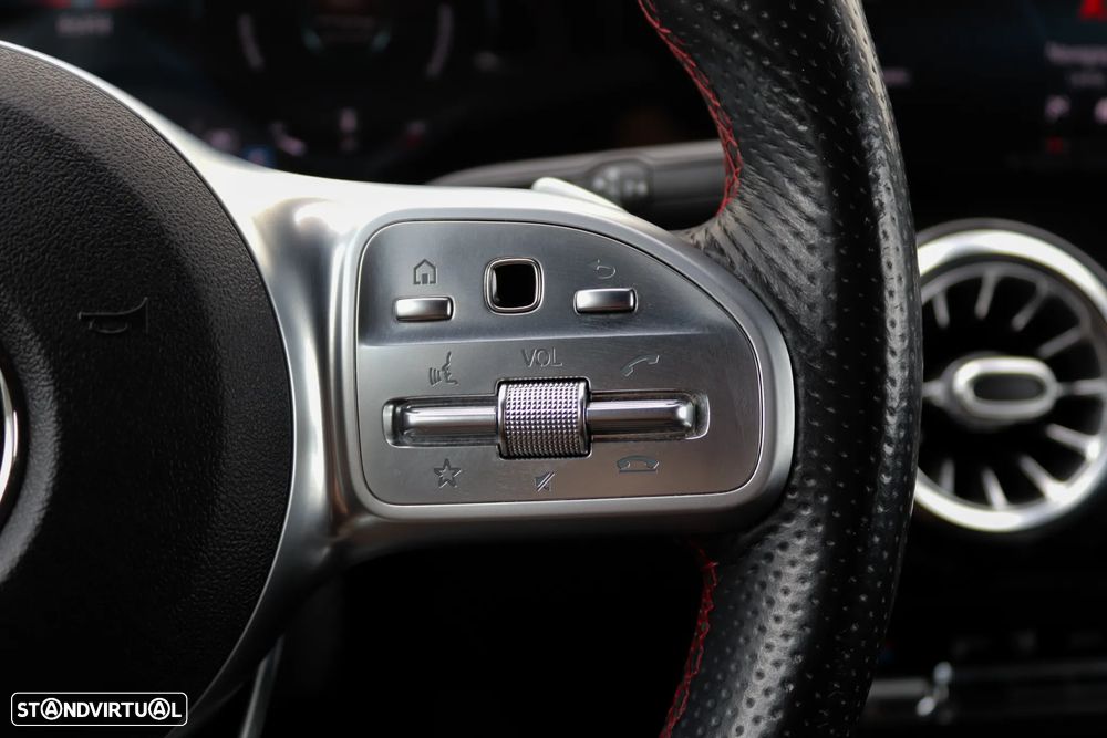 Mercedes-Benz GLB 180 d AMG Line - 11