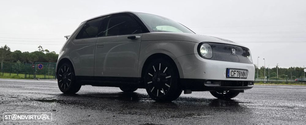 Honda e Advance (17") - 17