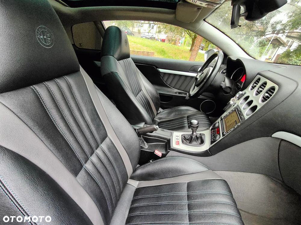 Alfa Romeo Brera 3.2 JTS V6 24V Q4 - 9