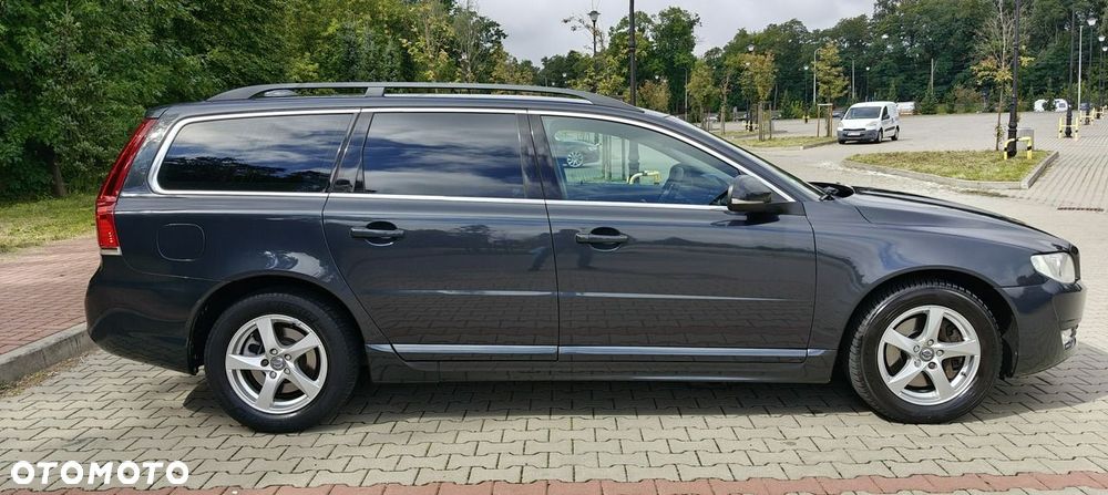 Volvo V70 D3 Momentum - 26