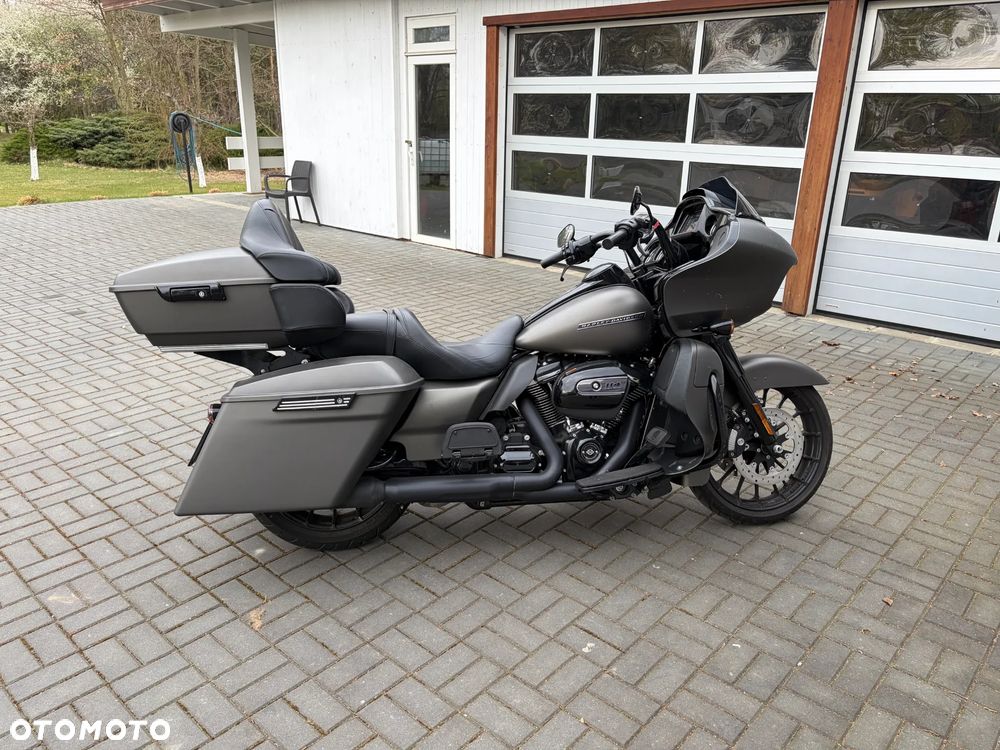 Harley-Davidson Touring Road Glide - 8