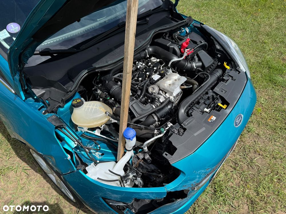 Ford Fiesta 1.0 EcoBoost Start-Stop Champions Edition - 27