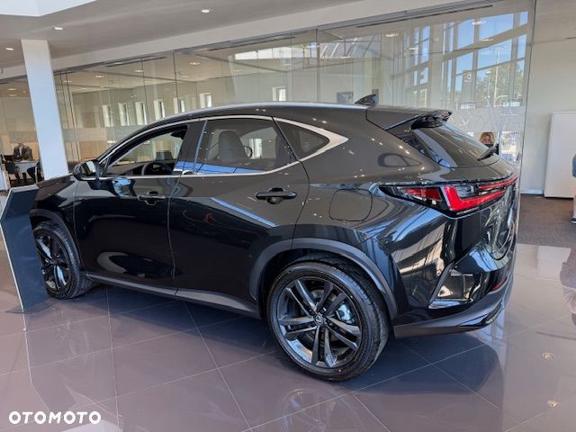 Lexus NX 350h Prestige AWD - 4