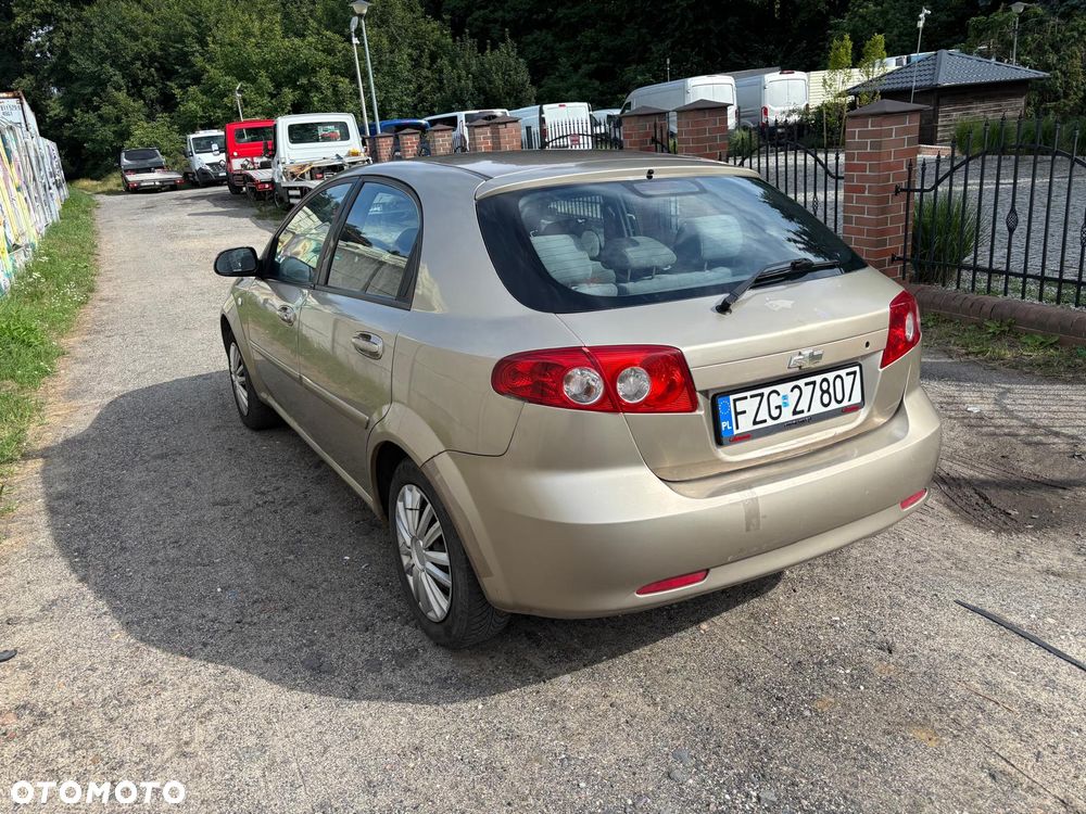 Chevrolet Lacetti 1.4 SE / Plus - 5