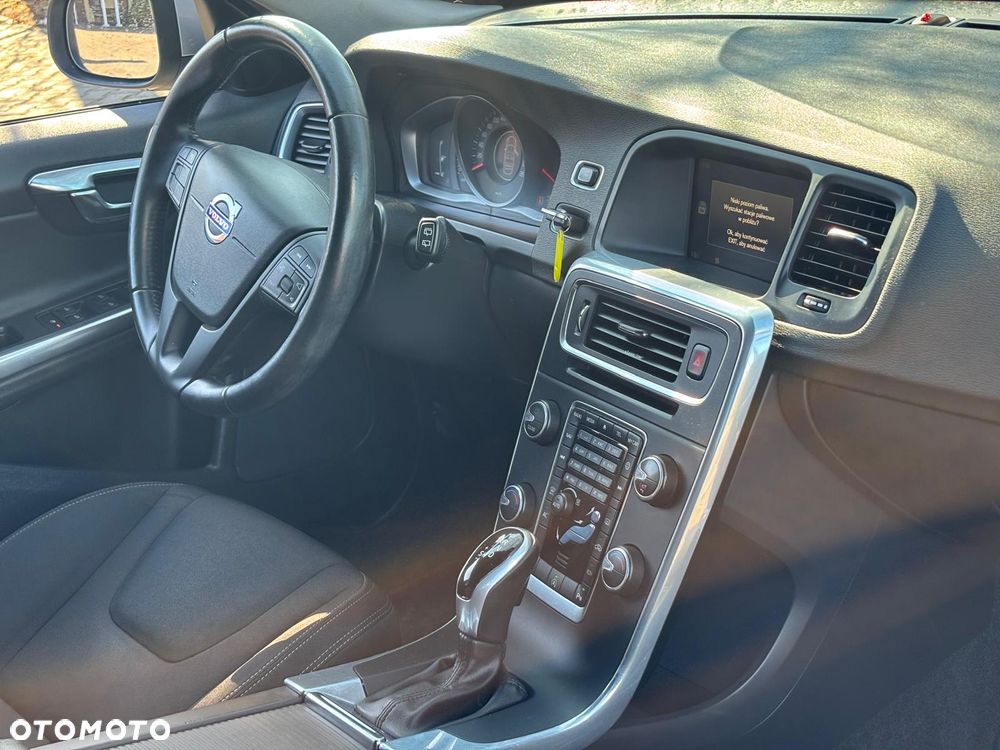 Volvo V60 D2 Drive-E Kinetic - 39