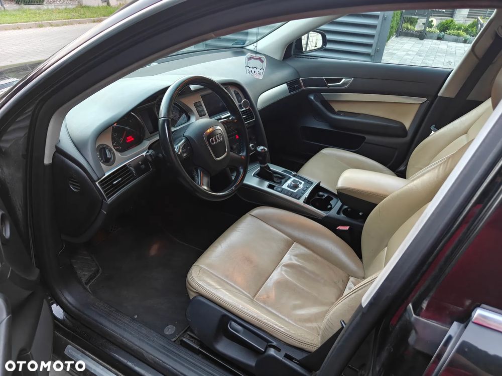 Audi A6 Avant 2.4 - 2