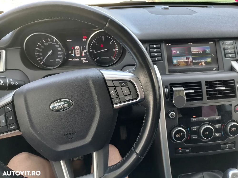 Land Rover Discovery Sport - 14