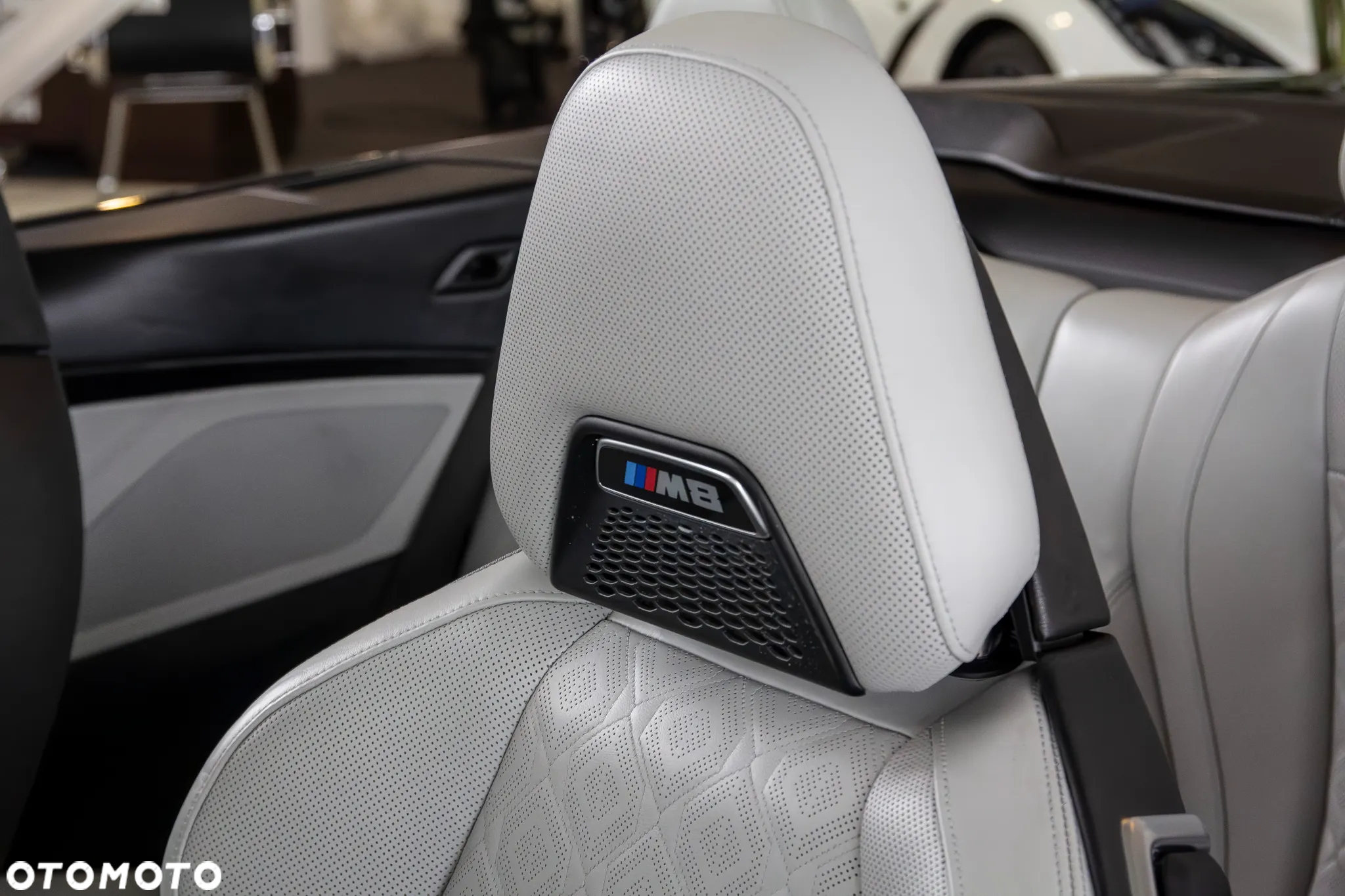BMW M8 Standard - 21