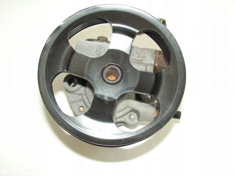 AVENSIS T22 1,6 VVT-I POMPA WSPOMAGANIA IDEALNA - 3