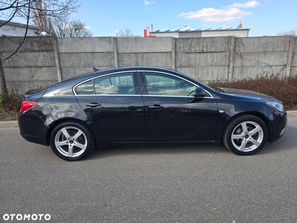 Opel Insignia - 2