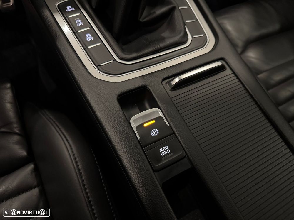 VW Passat Alltrack 2.0 TDi 4Motion - 42