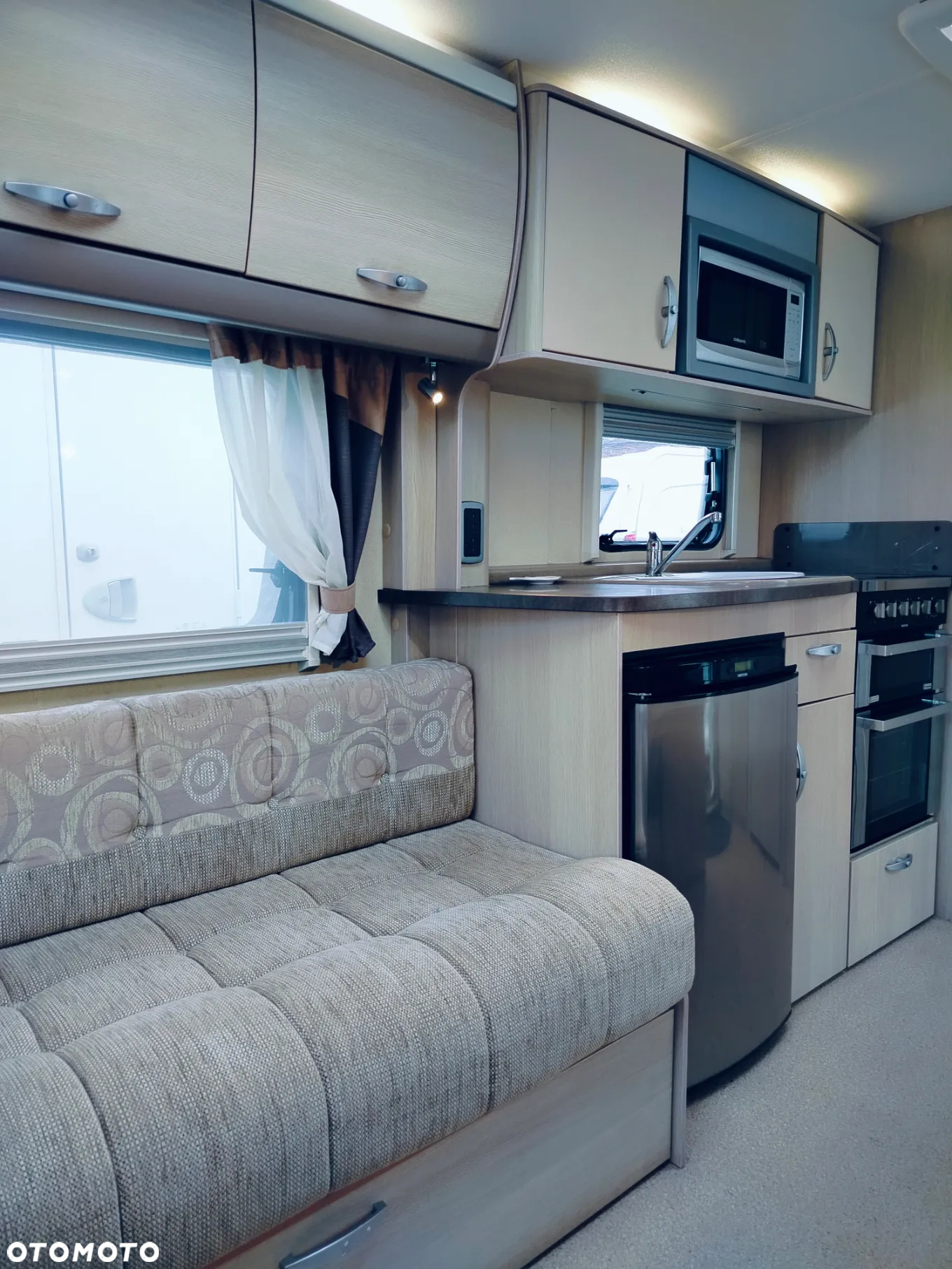 SWIFT Challenger 442 - 14