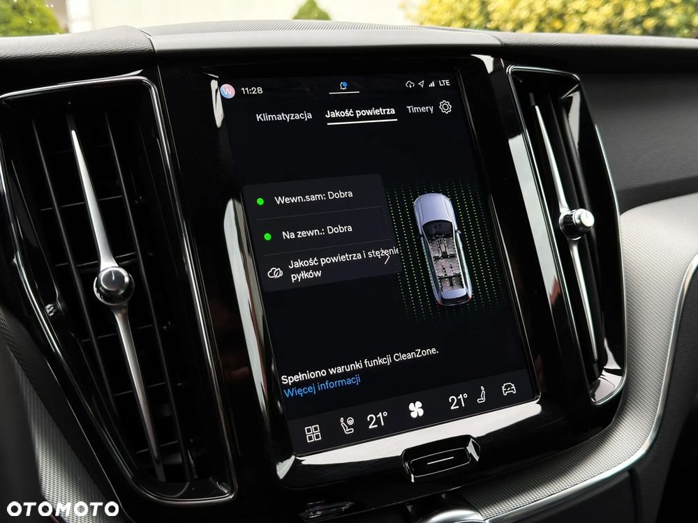 Volvo XC 60 B5 B AWD Geartronic RDesign - 20