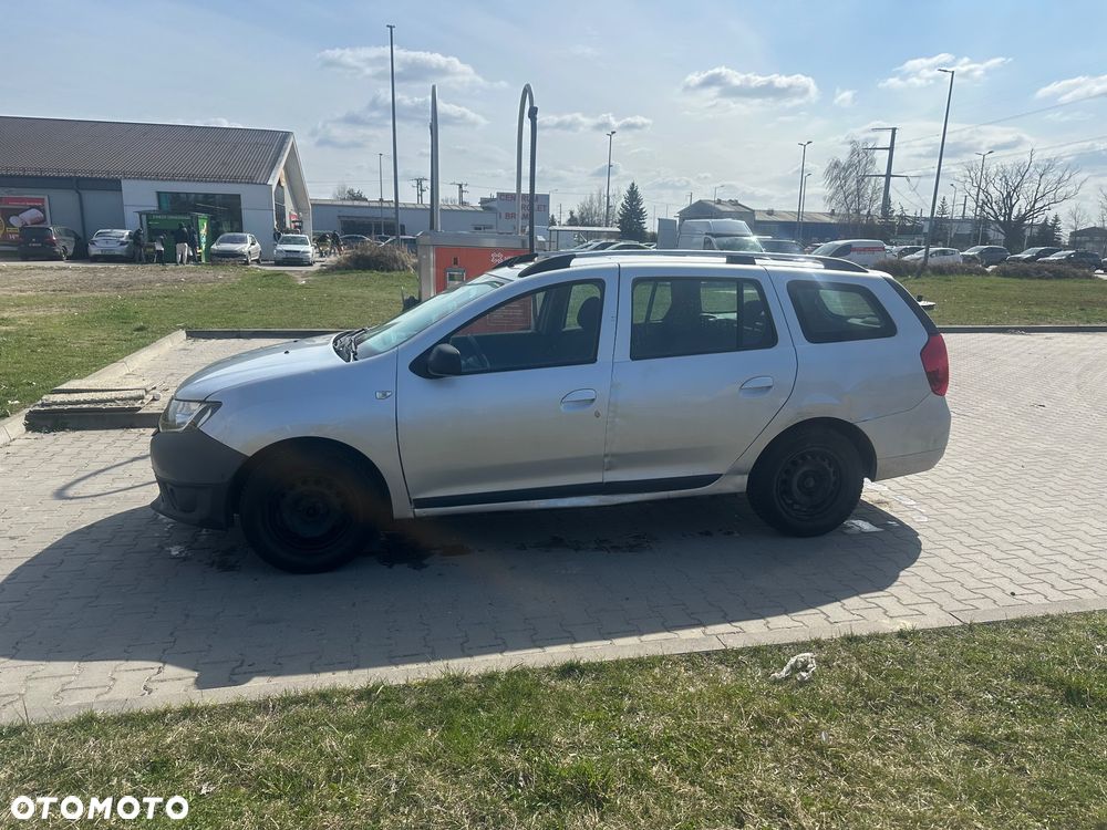 Dacia Logan 0.9 TCE Laureate S&S EU6 - 7