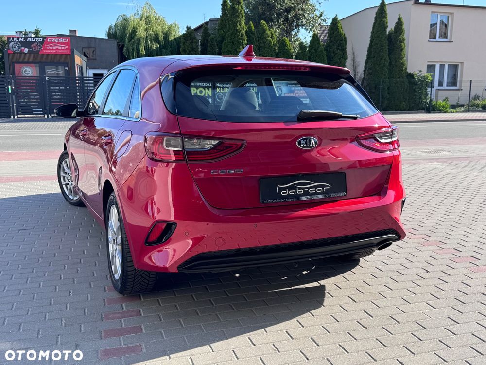 Kia Ceed 1.6 CRDi Spirit - 23