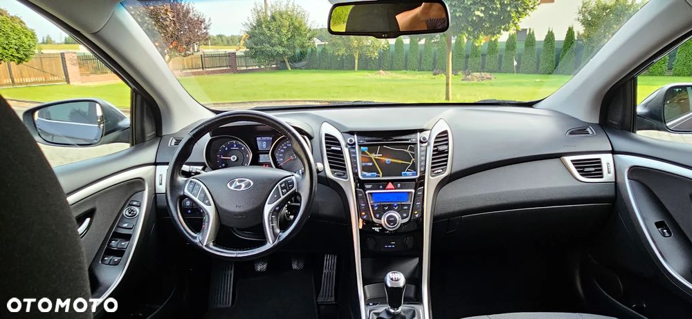 Hyundai i30 1.6 CRDi Premium - 22