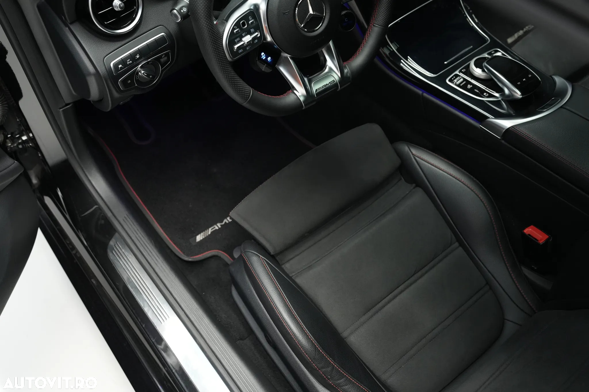 Mercedes-Benz C AMG 43 Coupe 4Matic 9G-TRONIC - 16