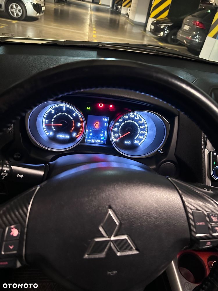 Mitsubishi ASX 1.8 DID Invite 4WD AS&G - 10