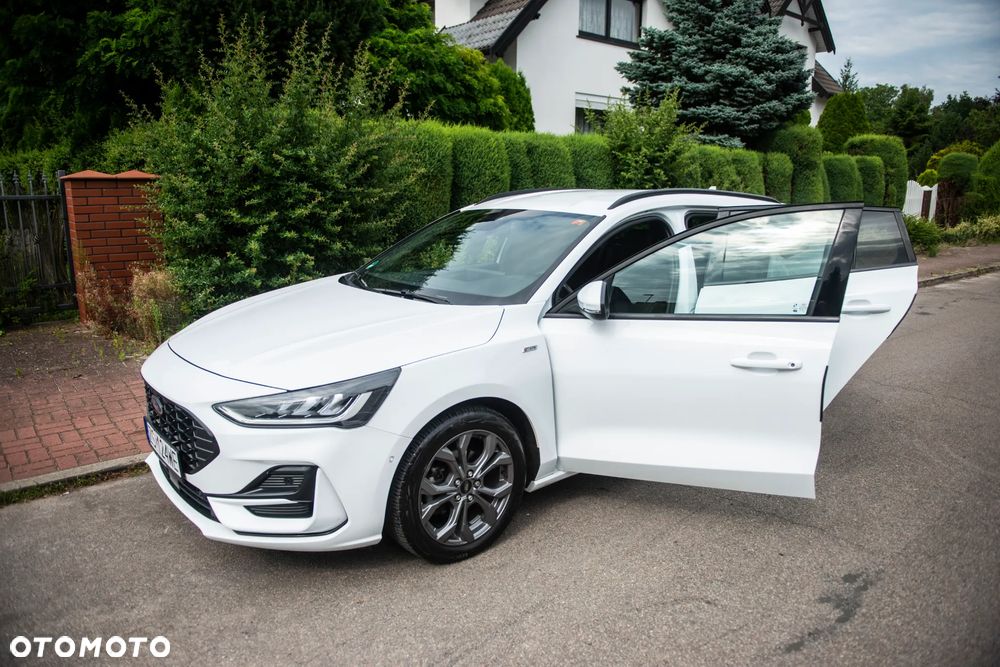 Ford Focus 1.0 EcoBoost Hybrid ST-LINE - 15