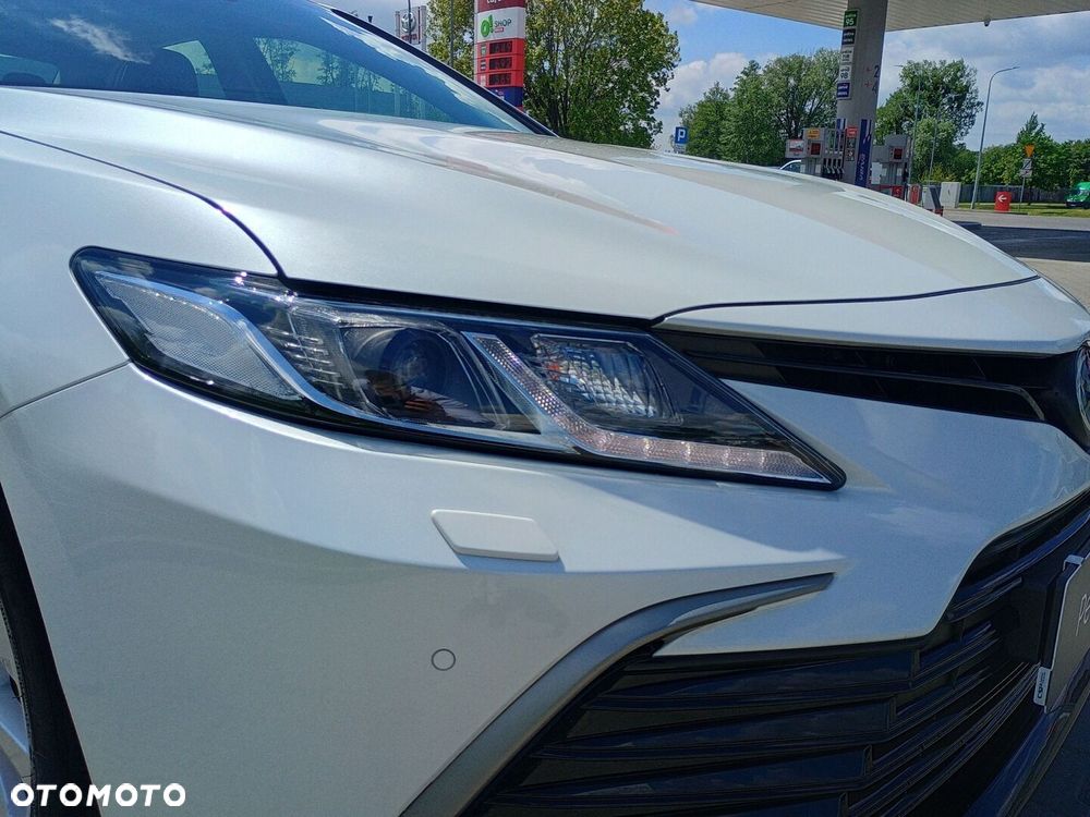 Toyota Camry 2.5 Hybrid Comfort CVT - 9