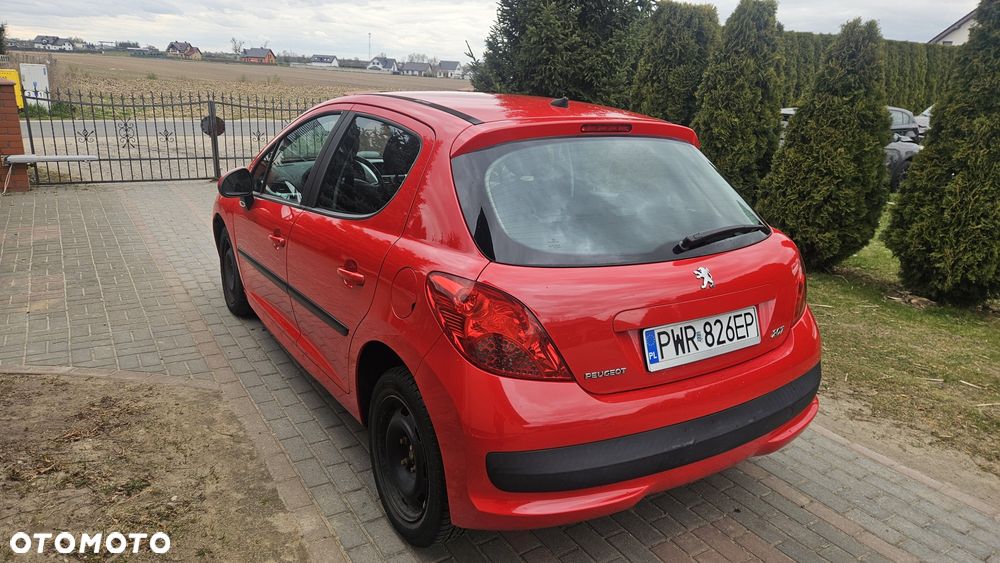 Peugeot 207 - 4