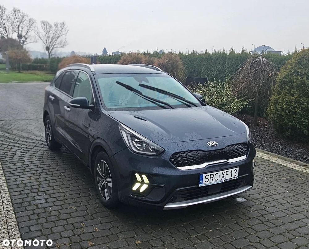 Kia Niro 1.6 GDI Hybrid L Business Line - 1