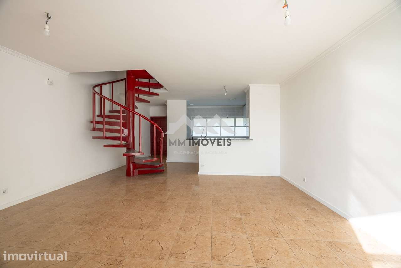 Apartamento T3 | Duplex |  Arrendamento | Antas – Porto - Grande imagem: 3/30
