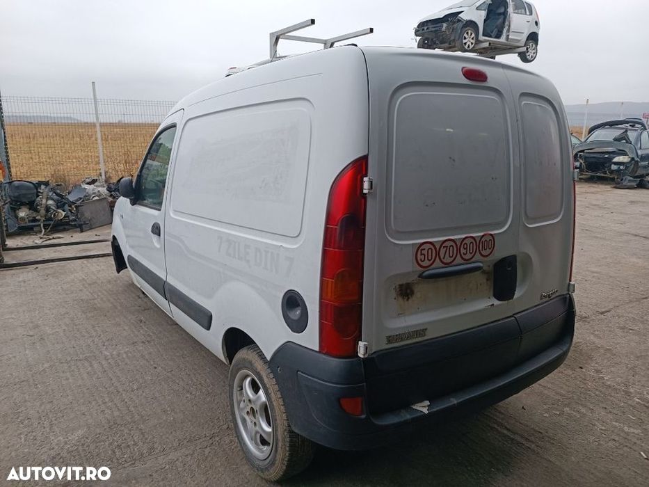 Dezmembrez Renault kangoo 1.5 euro 4 facelift - 4