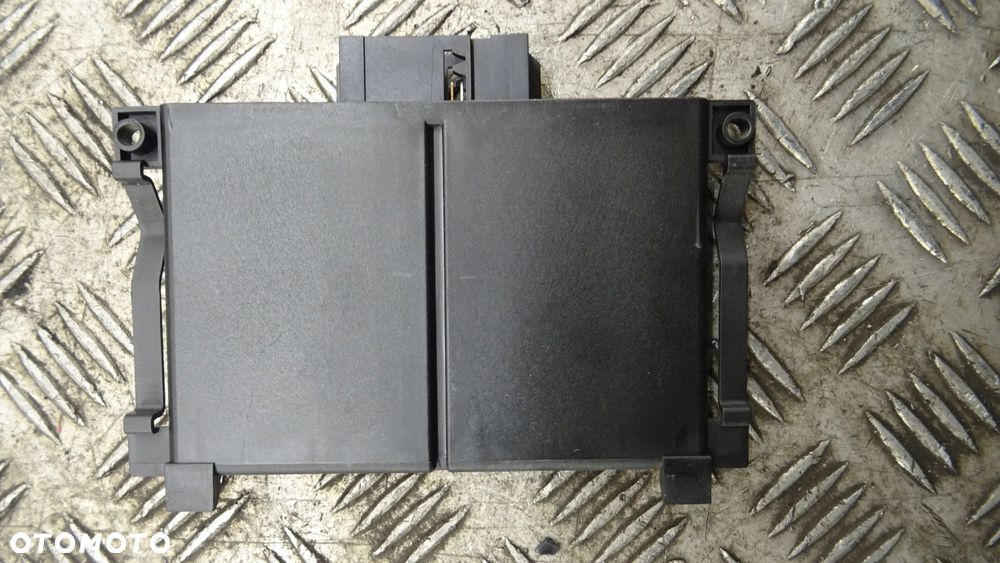 moduł sterownik radaru mercedes-benz a0009002006 nr m683 - 2