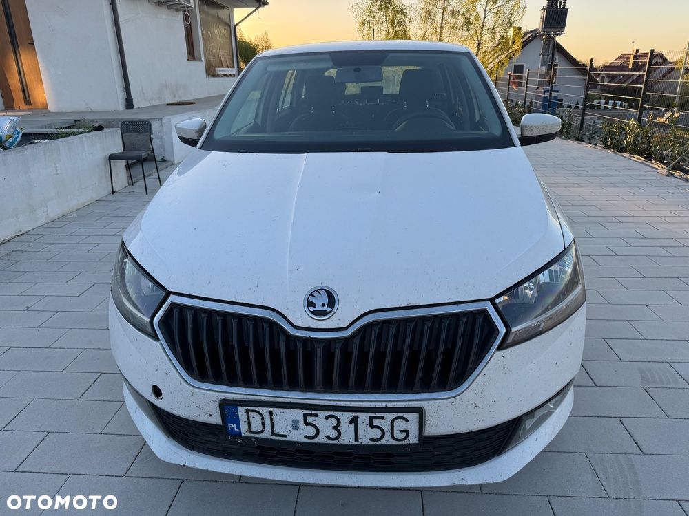 Skoda Fabia 1.0 ScoutLine - 2