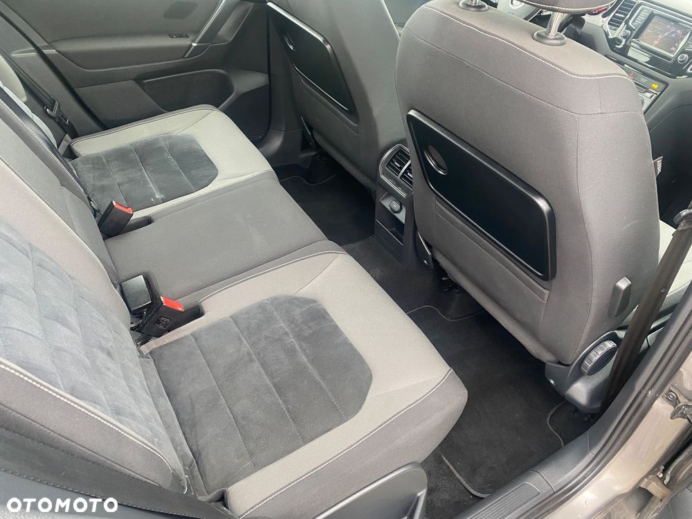 Volkswagen Golf Sportsvan VII SV 1.6 TDI BMT Highline DSG - 18