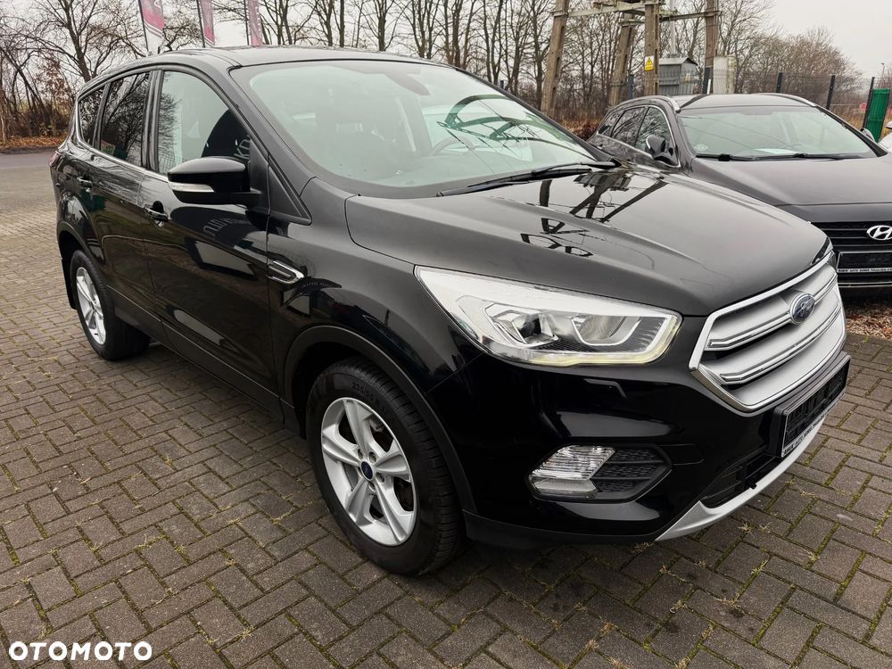 Ford Kuga 2.0 TDCi 4x2 Titanium - 3