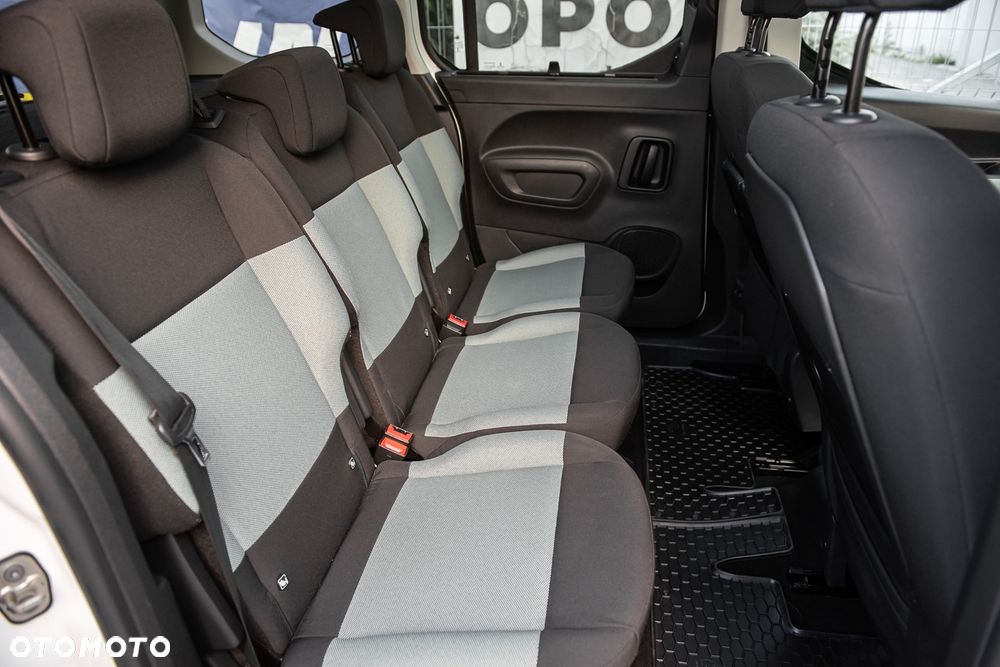 Citroën Berlingo XL BlueHDi 130 PLUS - 29