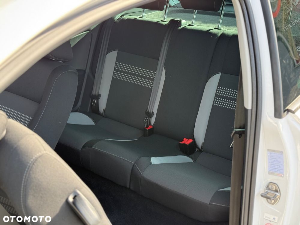 Volkswagen Polo 1.2 Life - 20