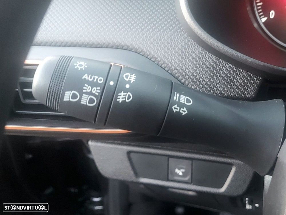 Dacia Sandero — fotografia 33
