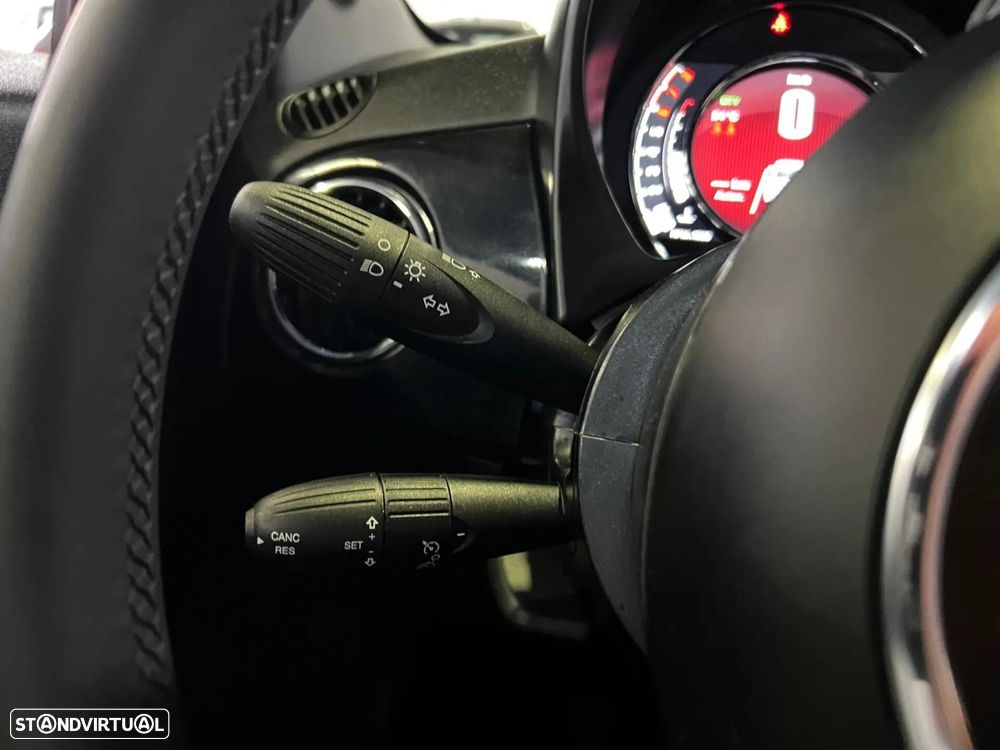 Fiat 500 1.0 Hybrid - 13