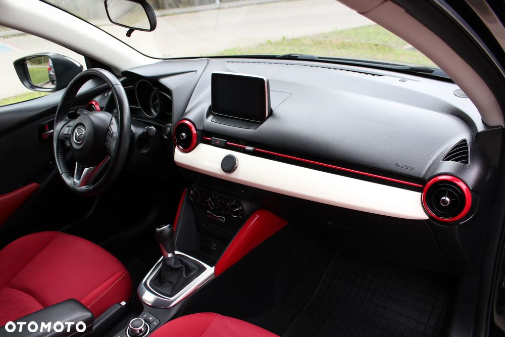 Mazda 2 SKYACTIV-G 90 Red Edition - 8