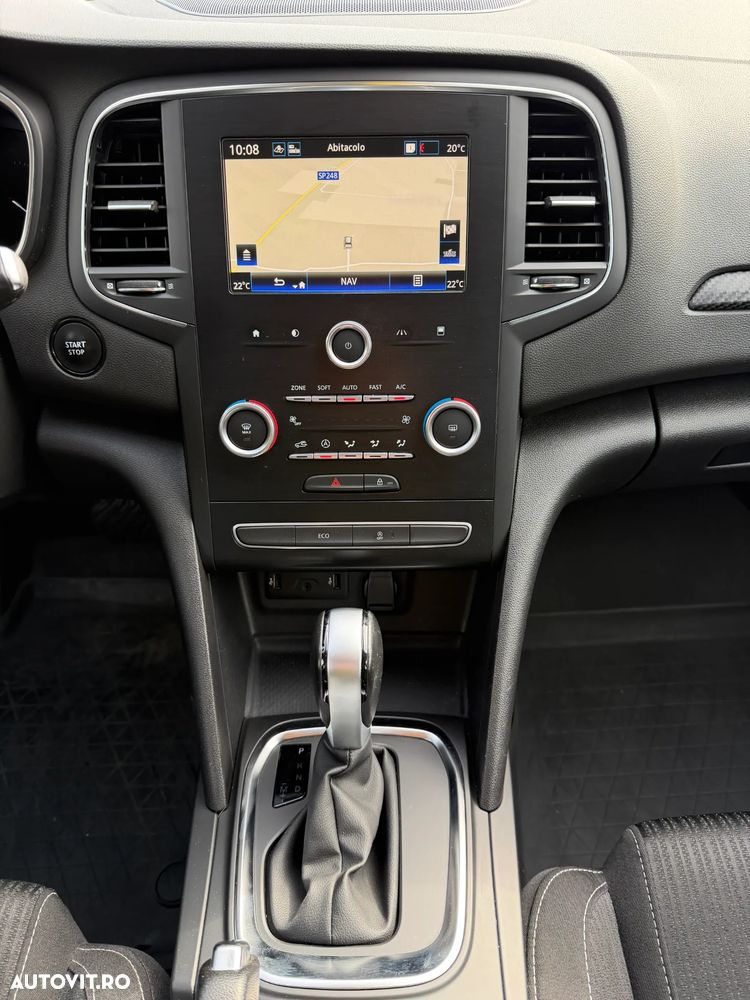 Renault Megane BLUE dCi EDC Intens - 10